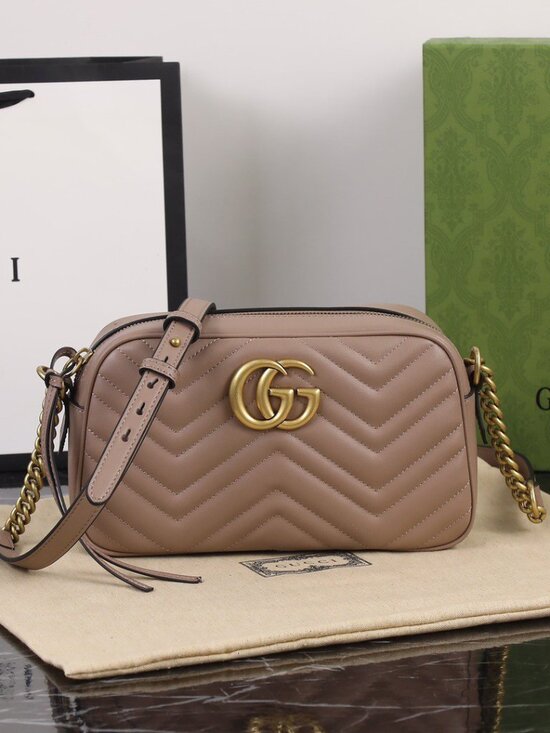GUCCI. Handbags - GUCCI Marmont Matelasse Shoulder Bag Dusty Pink